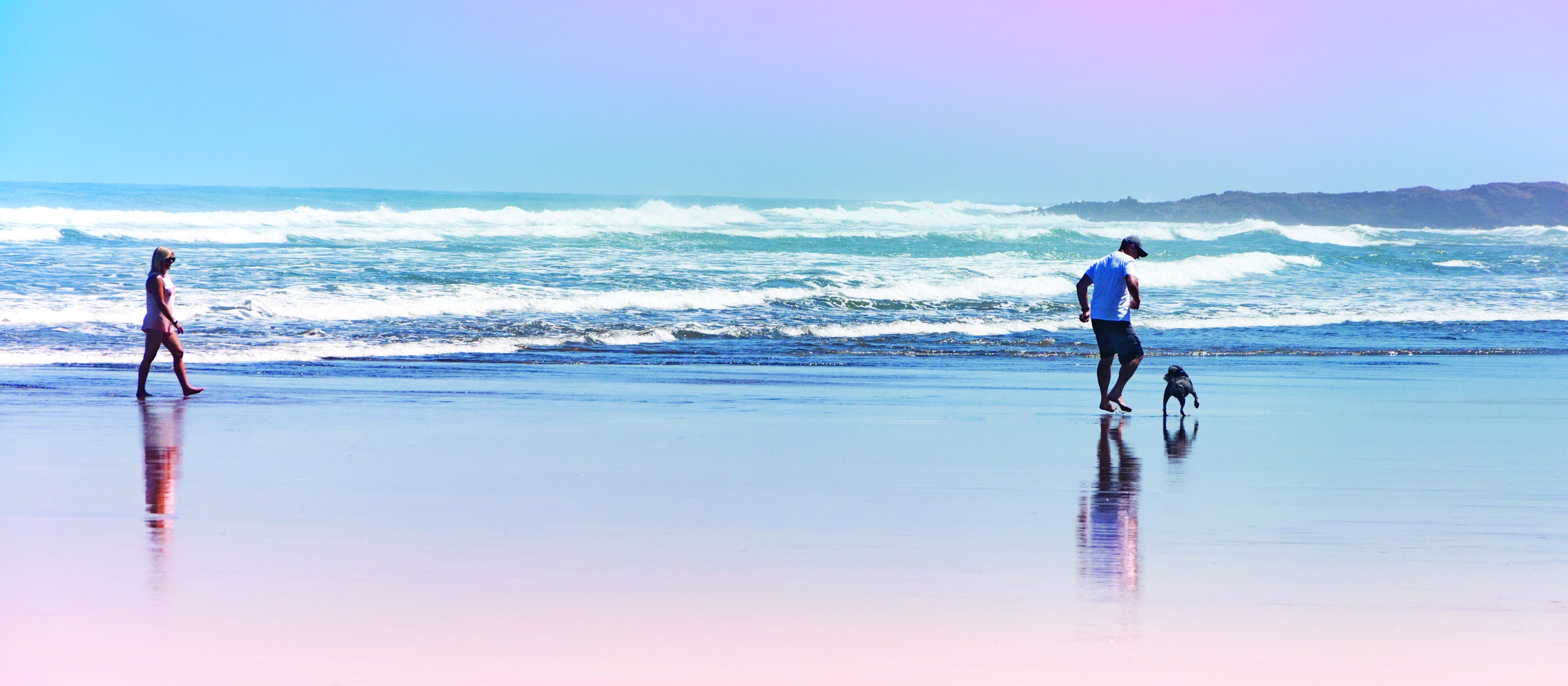 Beach, summer CR Lina Shatalova / iStock