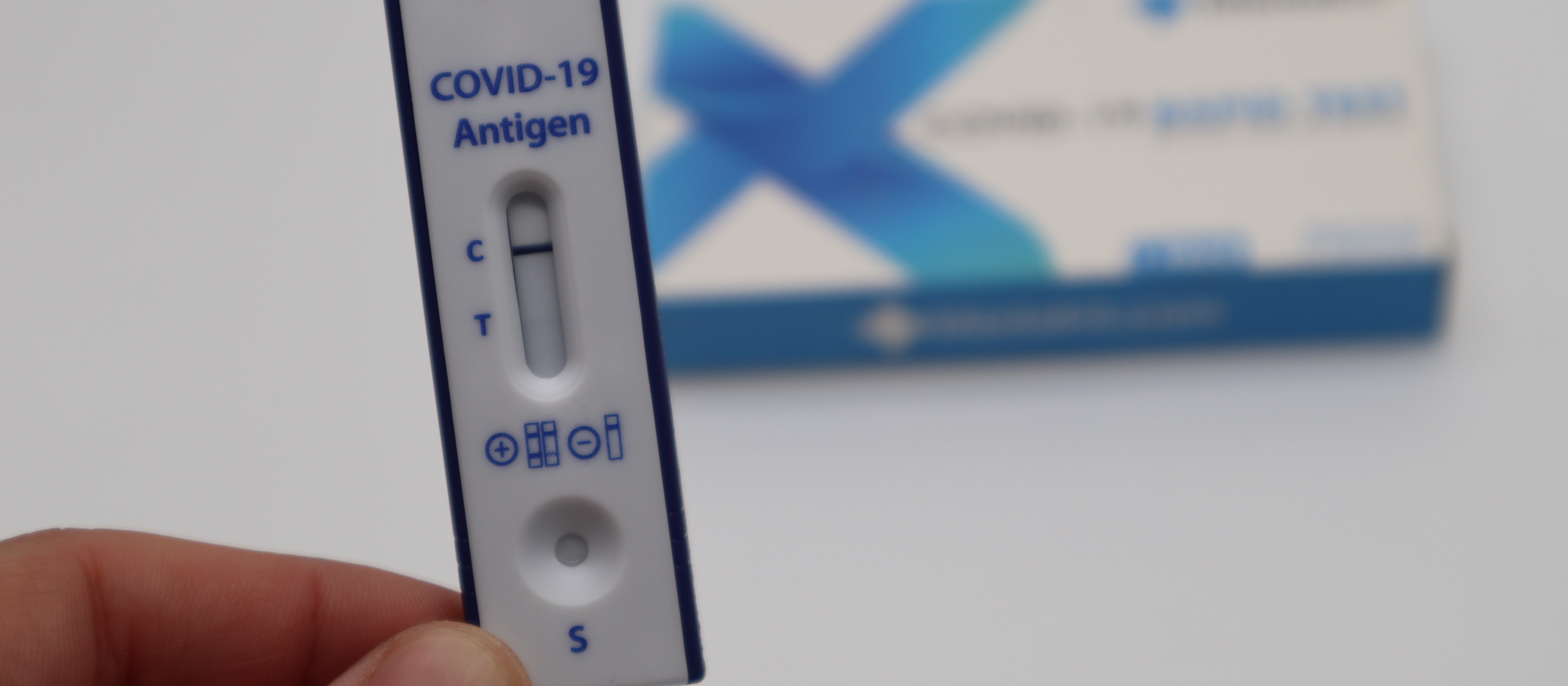 Antigen testing kit CREDIT [Image: Medakit Ltd on Unsplash]