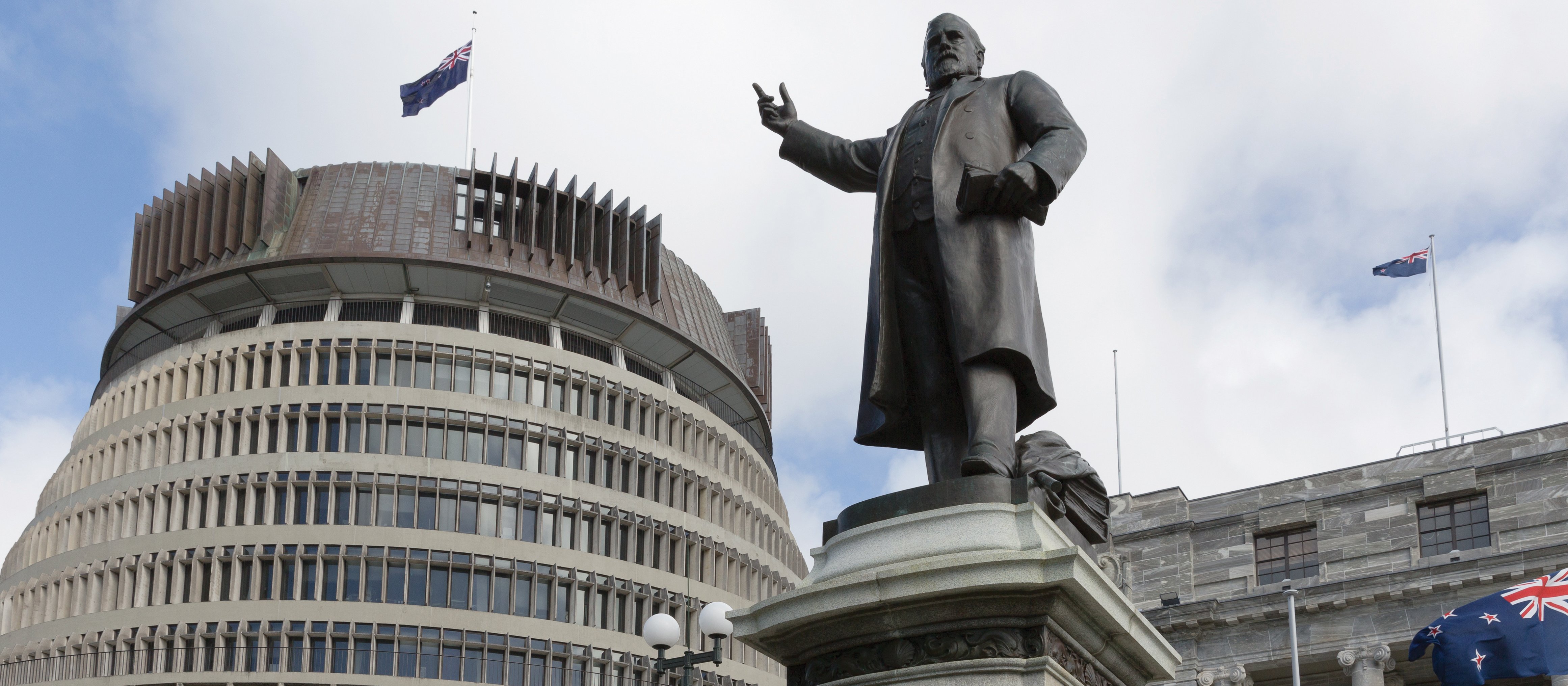 Dick Seddon statue at Parliament