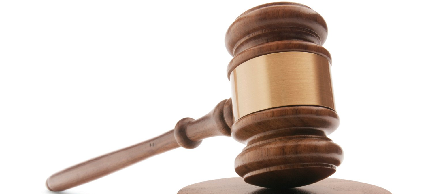 Gavel no CR.jpg