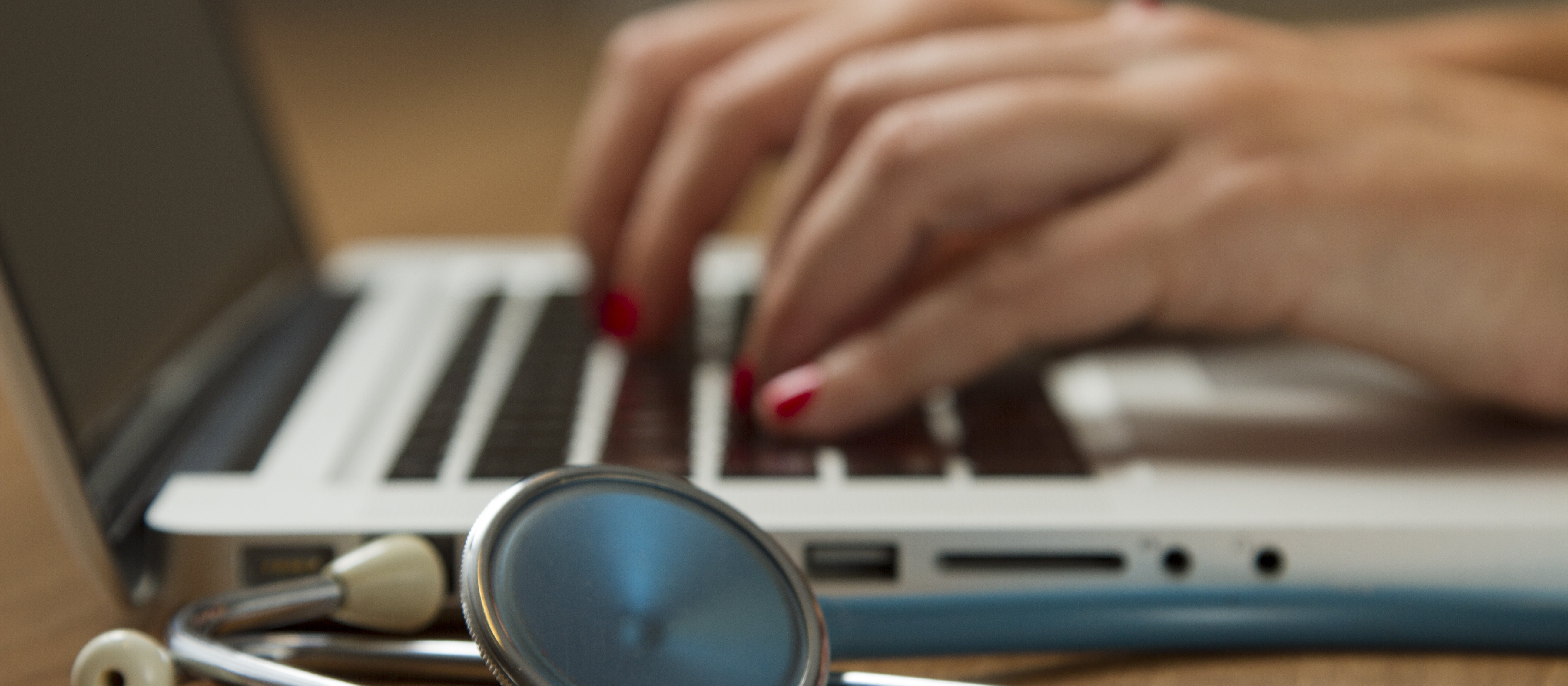 Stethoscope and laptop 