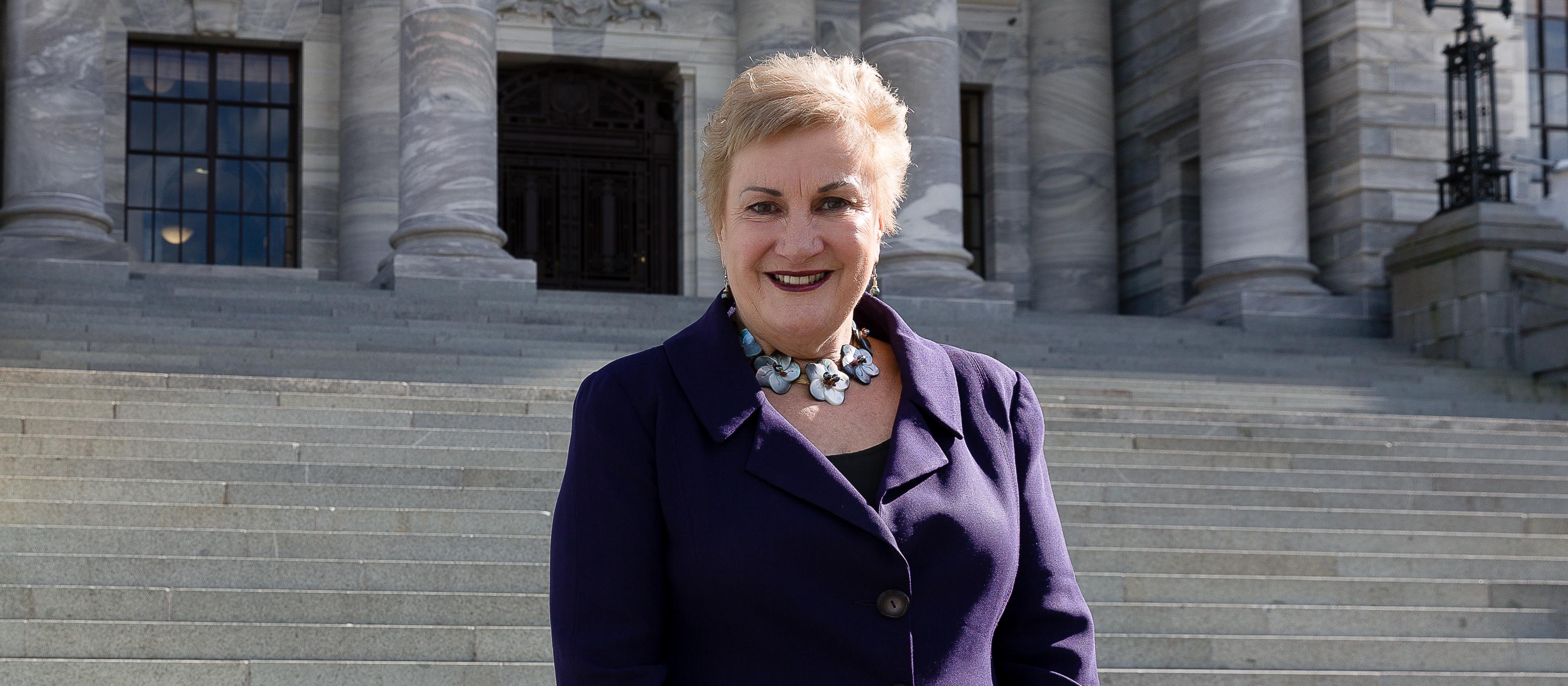 Annette King