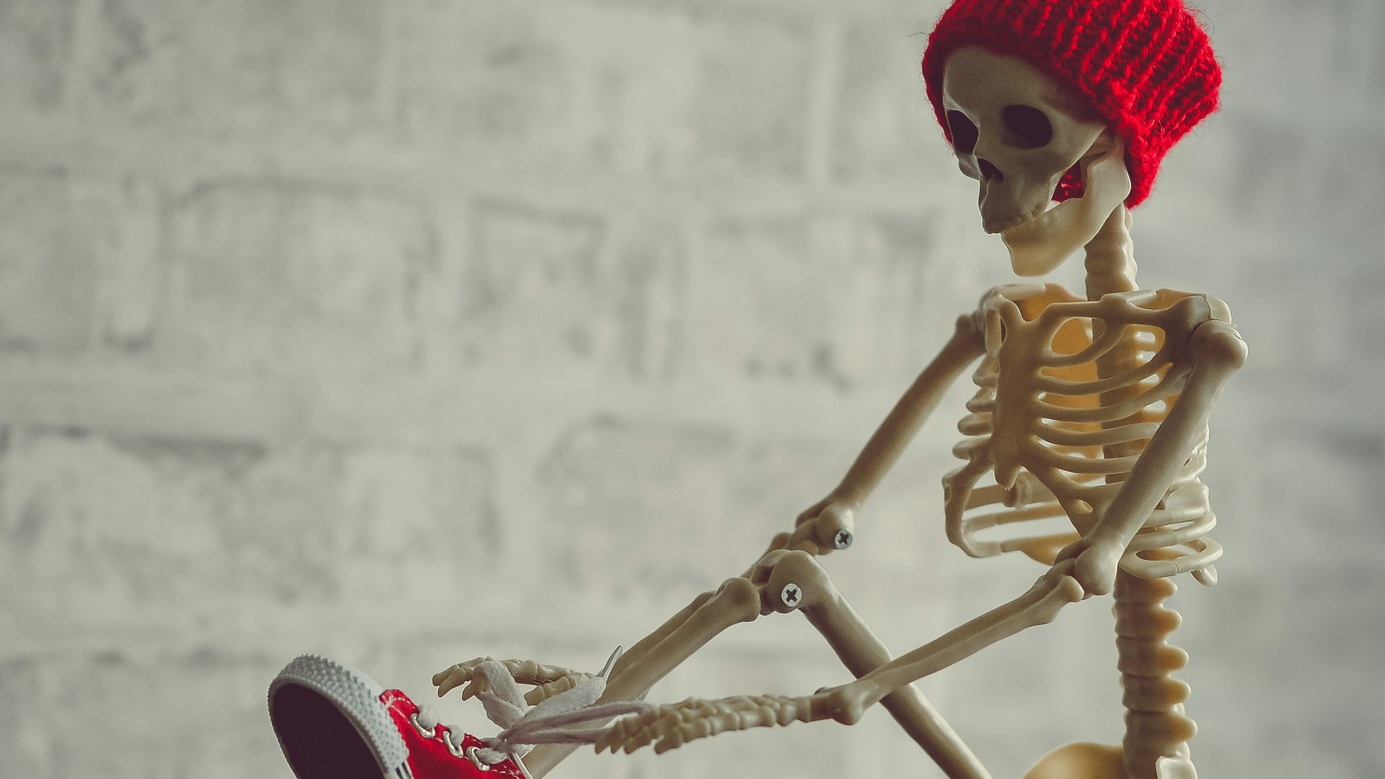 Waiting skeleton Eekaterina kuznetsova on Unsplash