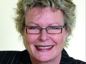 Alison Quesnel