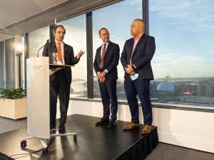 Chad Paraone, deputy commissioner at Waikato DHB, with health minister Andrew Little and associate health minister Peeni Henare, address a post-Budget meeting in Auckland on 20 May