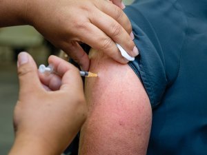 Covid vaccination Adrian Malloch Photography