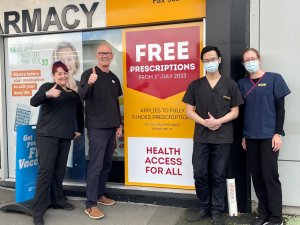 Des Bailey and staff