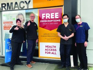 Des Bailey and staff