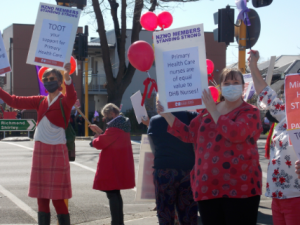 Strike Rally Nurse protest Christchurch Balloons