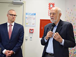 David Clark and Pete Hodgson 2018 announcement of hospital site