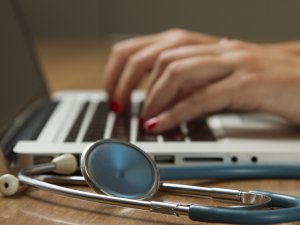 Stethoscope and laptop 