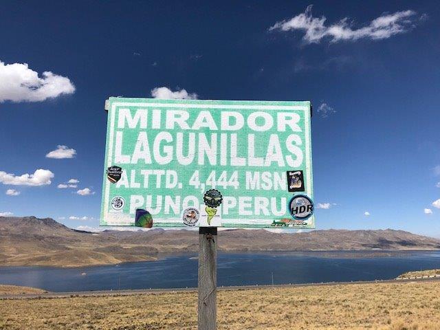 Peru sign